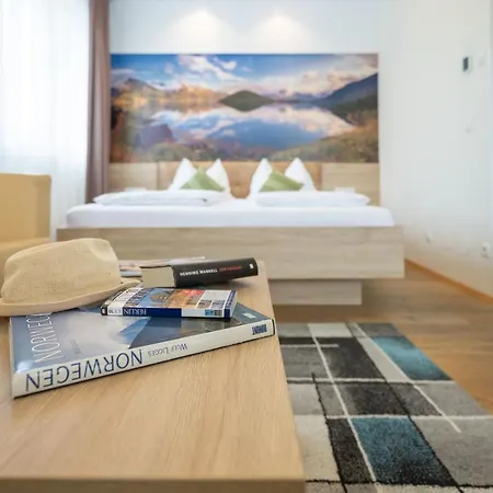 Pm-premiumapart Strassgang *