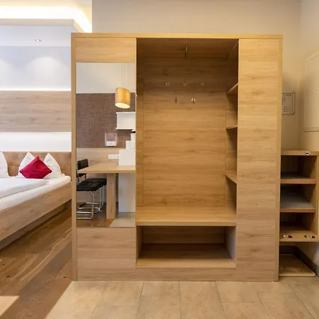 Pm-premiumapart Strassgang