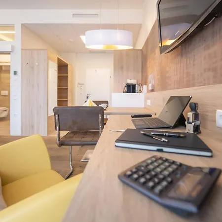 Pm-premiumapart Strassgang